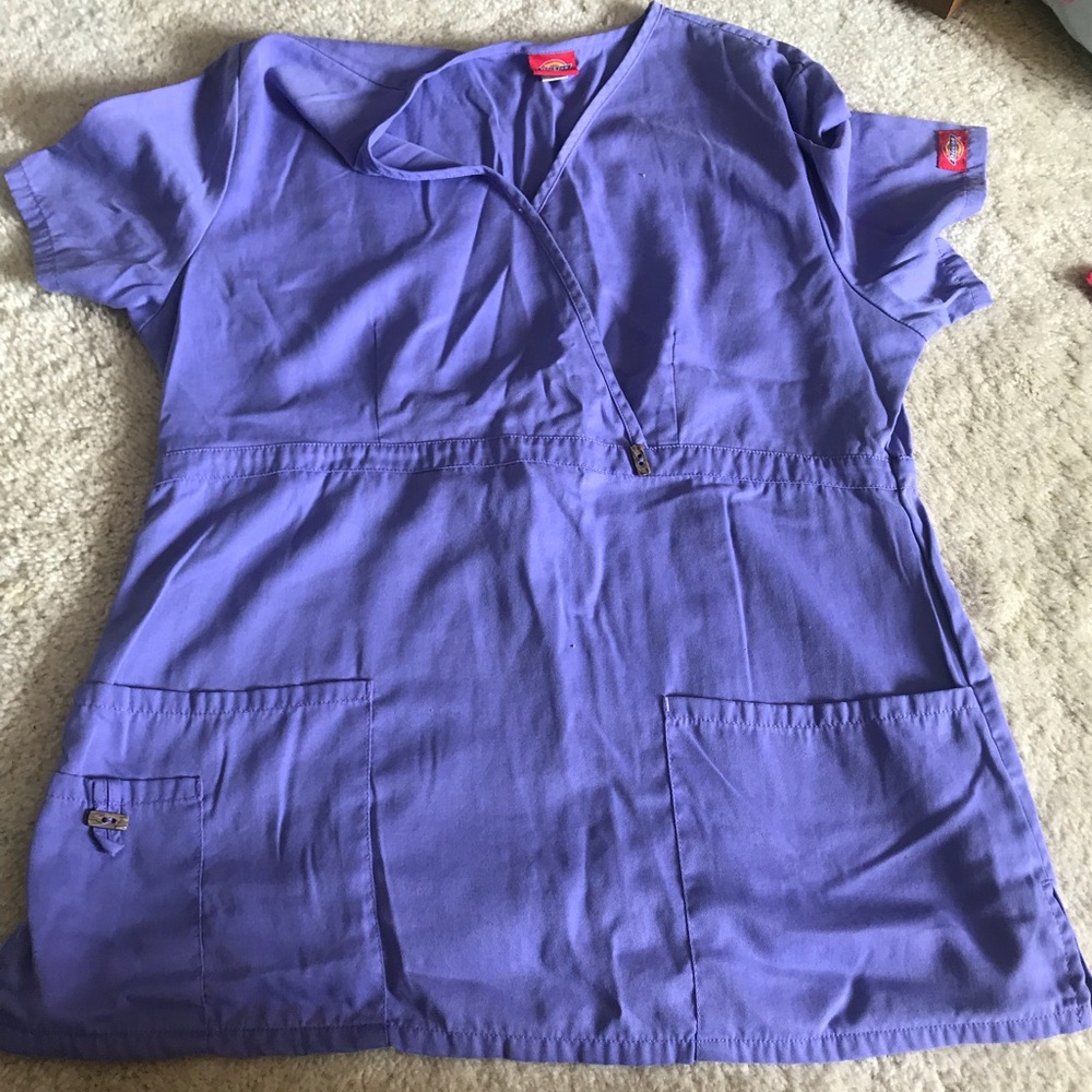Nurse scrub top